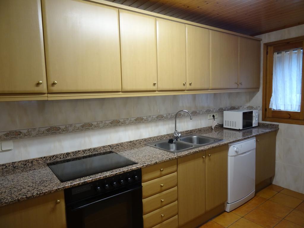 Alins Apartaments La Canal מראה חיצוני תמונה